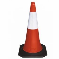 RUBBER BASE CONE
